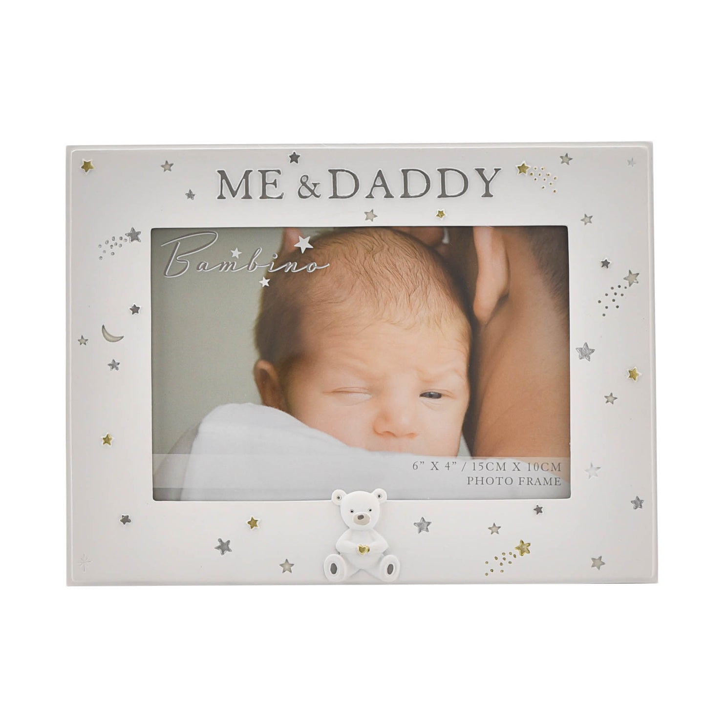 White resin photo frame with 'ME & DADDY' text and teddy bear design with moos and stars, with room for a 6" x 4" photo.