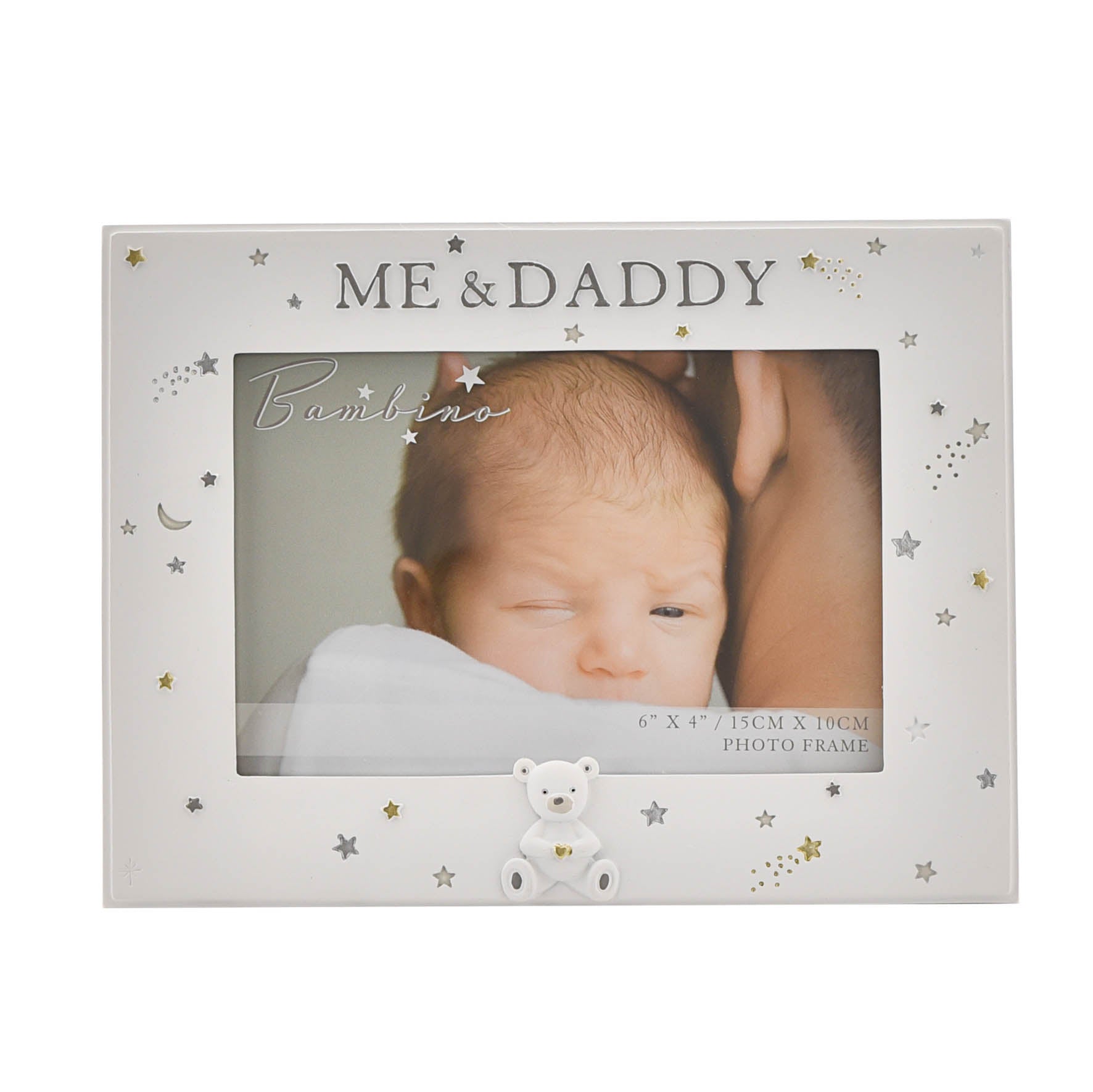 White resin photo frame with 'ME & DADDY' text and teddy bear design with moos and stars, with room for a 6" x 4" photo.