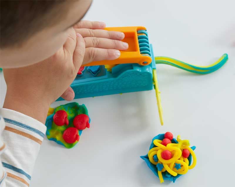 Play-Doh Fun Factory Starter Set